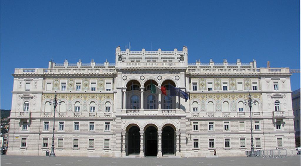 Mary Poppins'S House Trieste Exterior foto